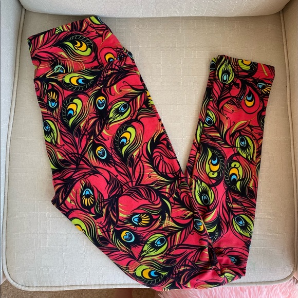 LuLaRoe Pants - Lularoe OS Peacock print leggings